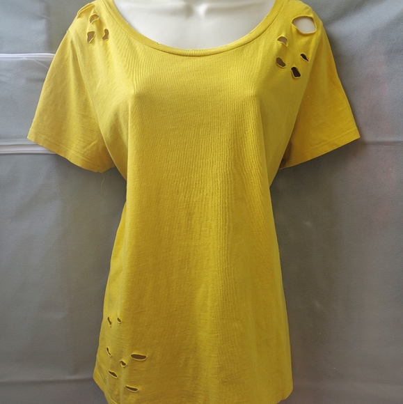 ๐3 for $25๐ Atmosphere 100% Cotton Yellow Ripped Distressed Open Back T-Shirt - Picture 2 of 10